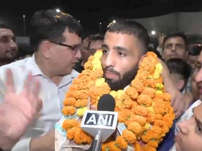 India's Asian Games wrestling heroes Aman, Sujeet, Nitesh receive warm welcome back home