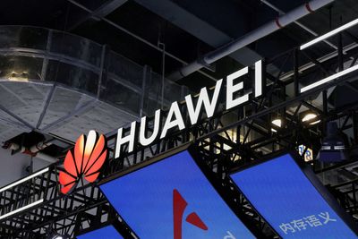 Huawei agrees to a multi-year patent licensing deal with Qualcomm