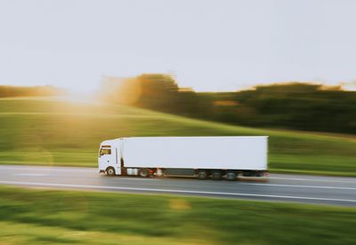 Understanding Visibility When Driving Around Large Trucks in Florida