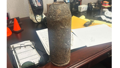 Texas man used Civil War relic as paperweight; later found it was a live explosive