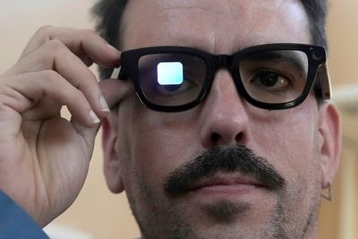 Norway seeks temporary ban on smart glasses as privacy concerns rise