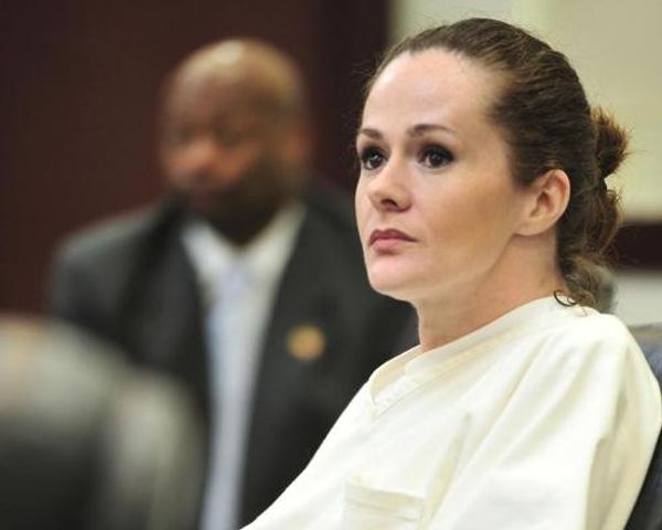 Christa Pike’s lawyers had warned execution would be ‘difficult and perhaps cruel’ due to her veins