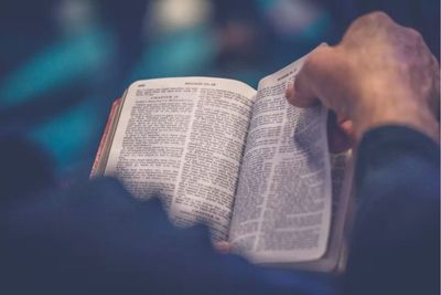 Over 500 Million Christians Worldwide Face Severe Bible Access Restrictions, New Report Reveals