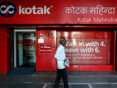 Kotak Mahindra Bank’s net advances climb 25% YoY to Rs 5.77 lakh crore; deposits grow 23% in Q2