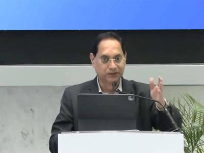 SEBI chairman warns investors against anonymous tips, finfluencers; launches Project Jagrook