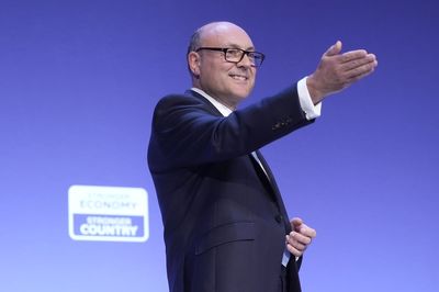 Tory economic chief vows to scrap mansion tax, and ditch one tax each year