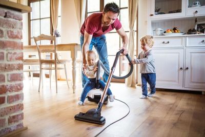 10 Times The Dad Should Stay At Home With The Kids Instead of Mom
