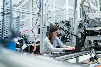 AI Boom Could Widen the Gender Pay Gap as Women Miss Out on Its Fastest-Growing Jobs