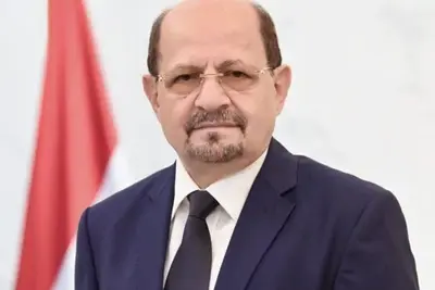 رئيس الوزراء اليمني يُشدِّد على تطبيع الأوضاع بالمناطق المستعادة