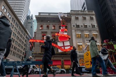 Fewer Americans set to be hired this holiday season