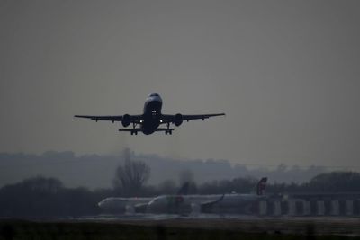 Tories back plans for Heathrow third runway despite concerns from London mayoral hopefuls