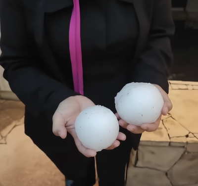 Fist-Sized Hail Pummeled Asunción: Smashed Cars, Damaged Hospitals, Blackouts