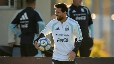 ‘No Plan’—Benin Hilariously Admits Defeat to ‘the God’ Lionel Messi Ahead of Farewell Match