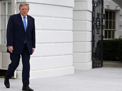 US judge blocks Trump policy of fining migrants up to $1.8 million