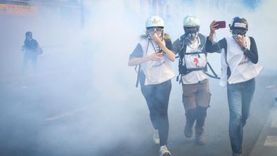 French interior ministry estimates 250,000 join student protests, organisers claim 450,000