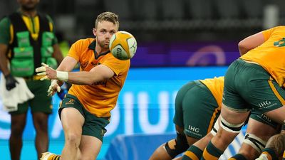 Strapped in: Japanese link to Lonergan's sure hands