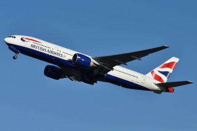 British Airways flight from London Heathrow declares emergency after plunging 28,000ft