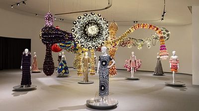 The art of haute couture: Valentino Garavani through the eyes of sculptor Joana Vasconcelos