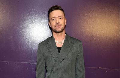 Pop star Justin Timberlake jokes about his beatboxing skills