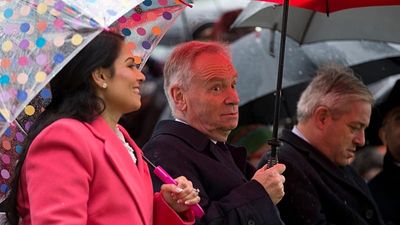 Jeffrey Archer, bestselling British novelist and disgraced politician, dies aged 86