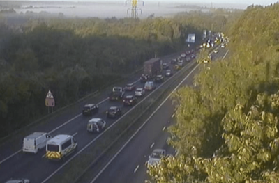 London travel LIVE: Elizabeth line part suspended after M25 collision sparks huge delays