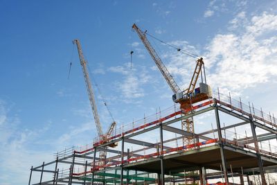 UK construction industry declines at slowest rate for eight months