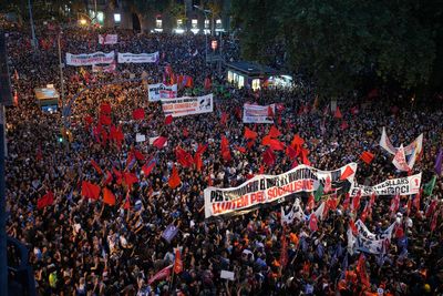 Spain’s government to approve urgent housing measures after a night of unrest in Barcelona