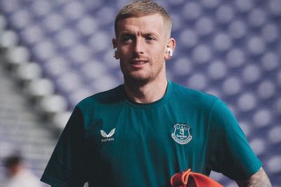 Everton Goalkeeper Jordan Pickford Pleads Guilty to Careless Driving After Near Miss in Lamborghini