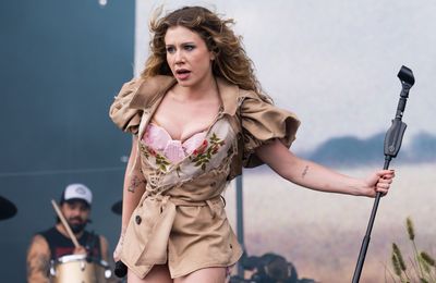Slayyyter releasing Worst Man in America as twisted counterpart to Worst Girl in America album
