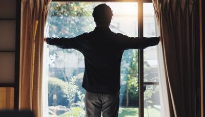 Struggling In The Morning? How To Start Your Work Day Off Right