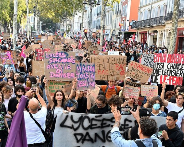 Schools blockaded as tens of thousands of protesters take to streets in France