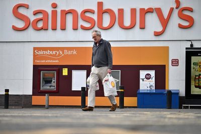 Sainsbury’s launches new savings account to challenge supermarket rival