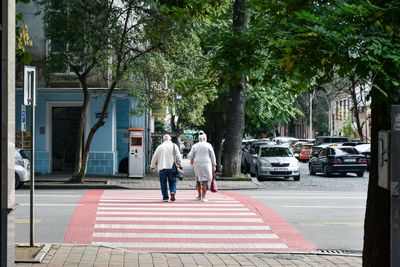Why Older Pedestrians Die From Crashes That Younger Patients Survive