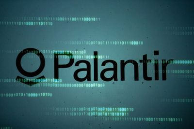 ICE Agents Stored Photos and License Plates of Protest Observers in Palantir-Built Database, Court Filing Reveals