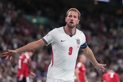 Harry Kane equals Peter Shilton record as most-capped England player