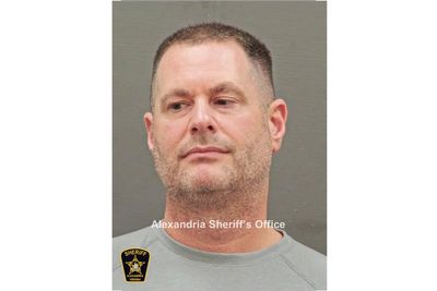 Ex-CIA official admits fraud after feds found 300 gold bars at his home, docs say
