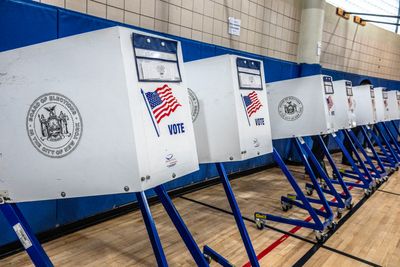 Don't Leave the Line: Your Complete Guide to ICE at the Polls, Federal Law, and the 2026 Midterms