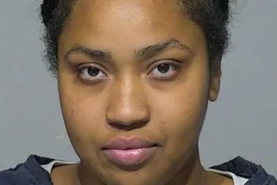 Woman faked being a substitute teacher just to go into class and berate the teens