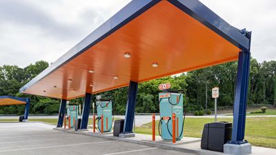 Ionna Wants To Teach Car Dealers How To Sell EVs