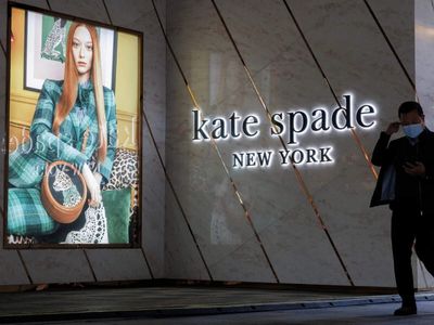 US luxury spending falls for third month as wealthy shoppers turn cautious ahead of midterms