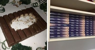 98 Photos That Perfectionists Might Want To Burn, Put The Ashes In A Box And Release It Into The Ocean