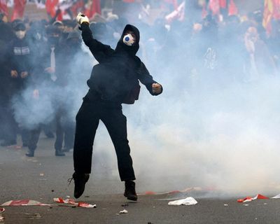 I see what’s happening here in Paris: reasonable student demands met with awful violence