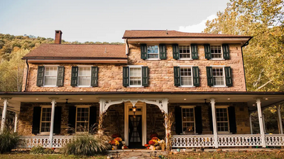 Pennsylvania couple accidentally bought an 1830s house for $460,000; 5 years and $300,000 later, it is 85% complete
