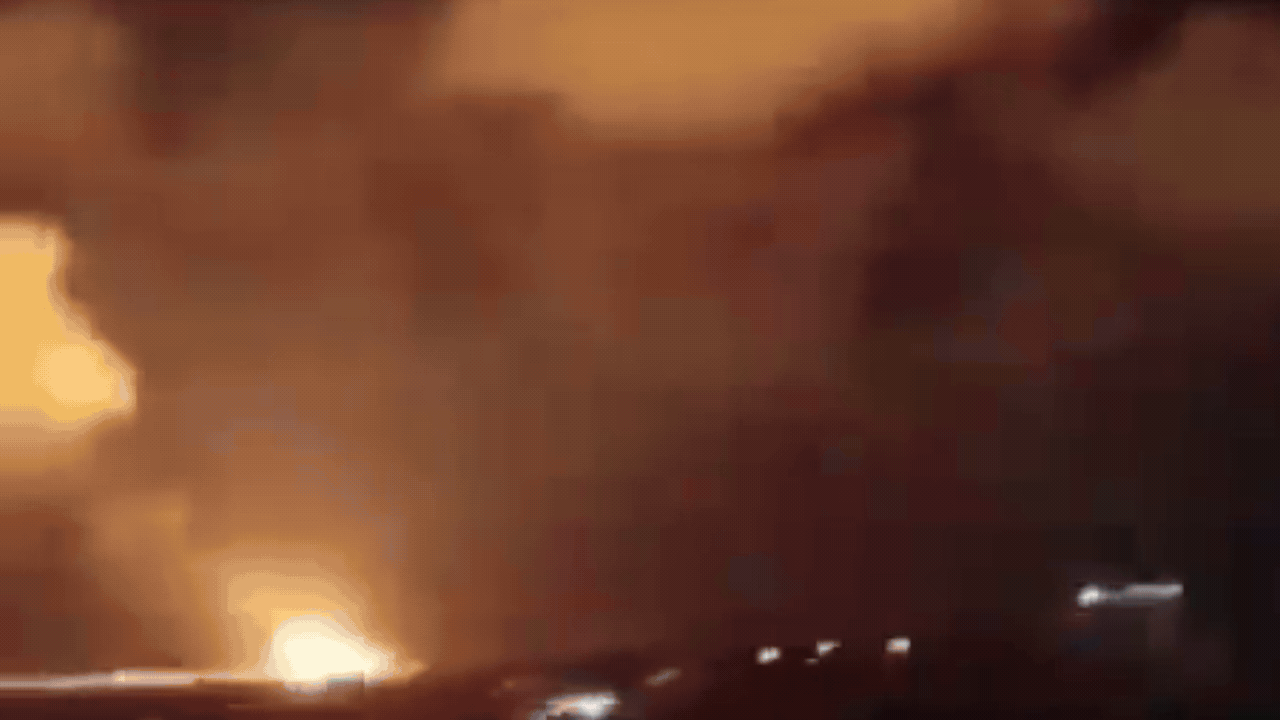 Houthis target Aden airport with missiles as Yemen fighting intensifies