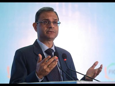 Markets can be irrational in the short run: What RBI Governor Sanjay Malhotra said as rupee nears lifetime low