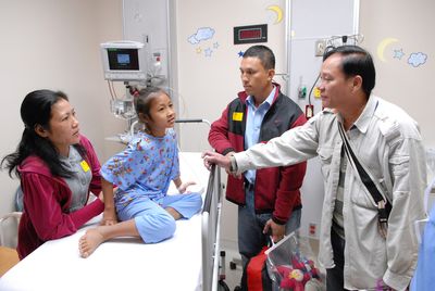 Foreign-Born Patients' ER Visits Fell Over 20% Versus U.S.-Born Patients at Three LA Hospitals After Immigration Enforcement Expanded