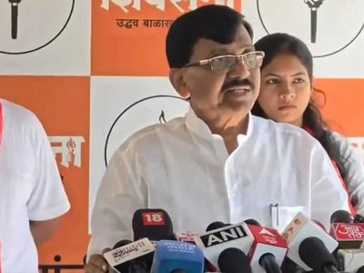 March to EC office: Opposition MPs stopped like 'terrorists' at gunpoint, claims Sanjay Raut
