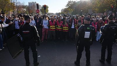 Paris police clash with protesters over school conditions