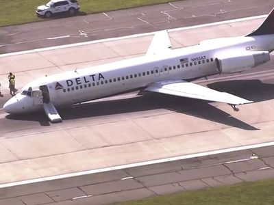 'We just felt a shudder': Air Canada plane had just landed from Toronto when Delta jet hit its tail at Los Angeles Airport. Here's what happened