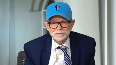 Jim Bakker Dies at 86, and His 2020 Silver Solution COVID Claims Revive Warnings on Permanent Skin Discoloration